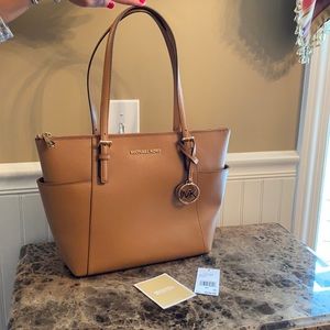 Michael Kors Jet Set Large Saffiano Leather Tote